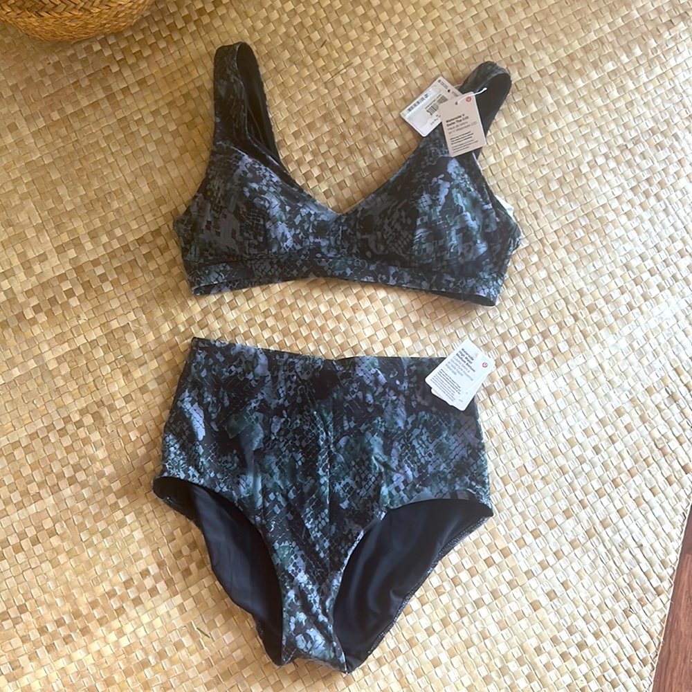 Lululemon Waterside bikini set